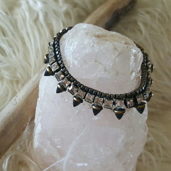 Lionette by Noa Sade Costa Bracelet - Picture 3 of 7